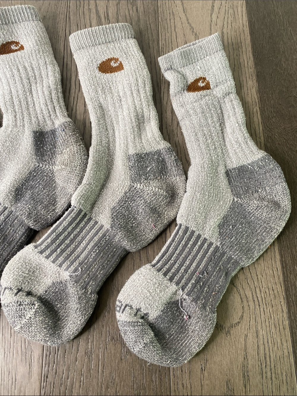 Carhartt Gray and White Work Crew Socks w/ Brown Logo (Set of 4) 2 Pairs - 1446 - Picture 3 of 5